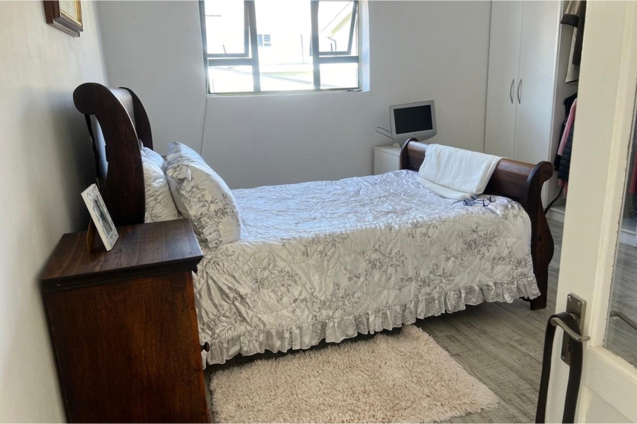 5 Bedroom Property for Sale in Haasendal Western Cape